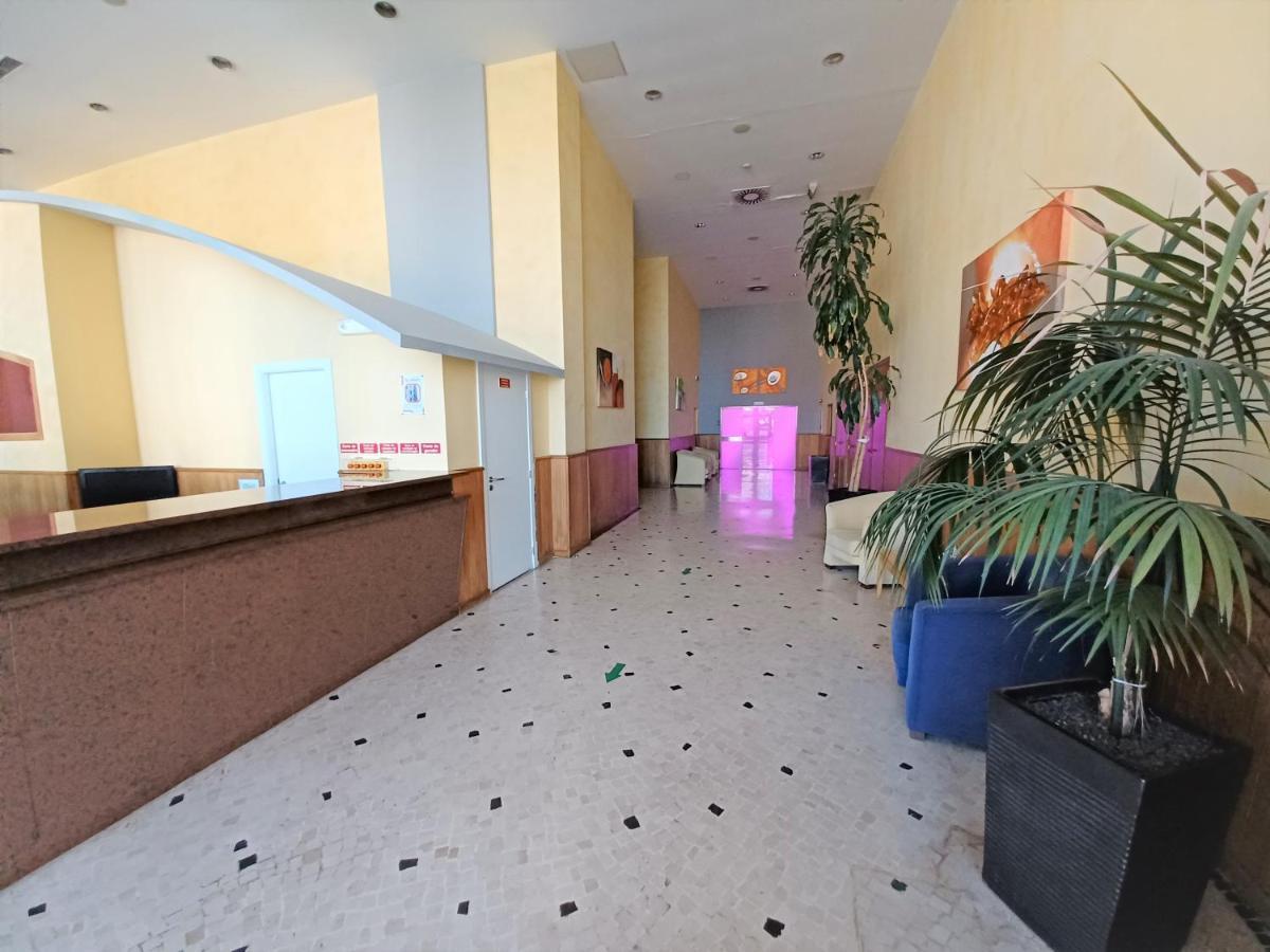 Oasis Beach Apartment 포티마오 외부 사진